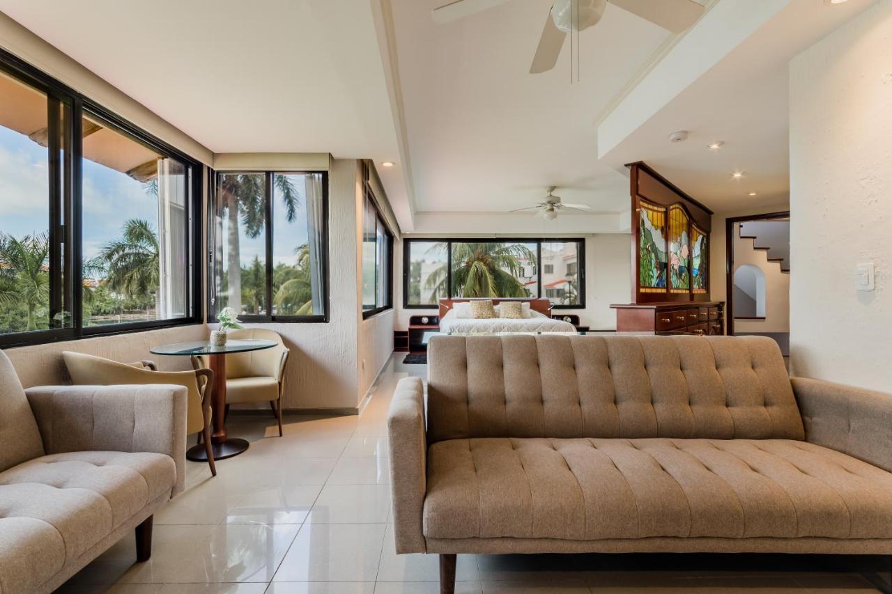 Elegant Lagoon Front Villa By Casa Paraiso แคนคูน ภายนอก รูปภาพ